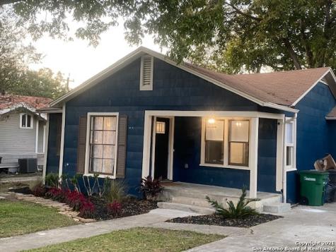 233 W Mandalay Drive San Antonio TX 78212