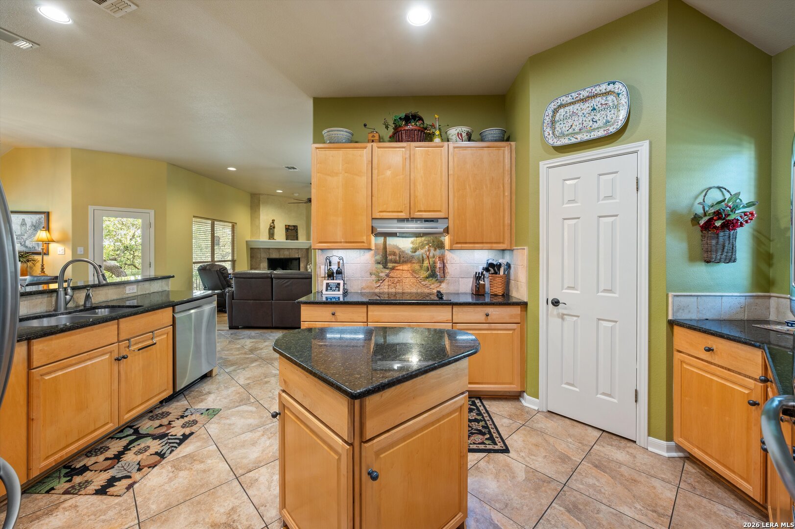 31327 Tres Lomas Bulverde TX 78163