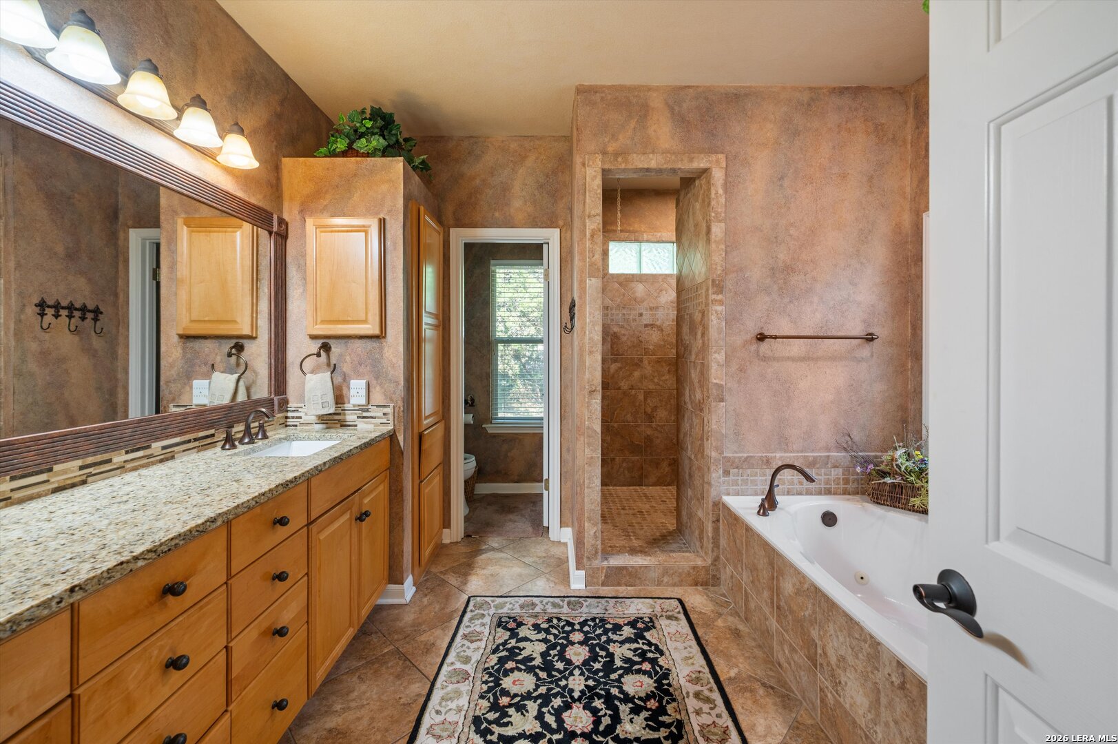 31327 Tres Lomas Bulverde TX 78163