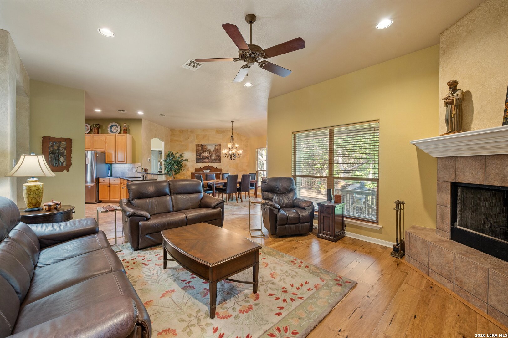 31327 Tres Lomas Bulverde TX 78163