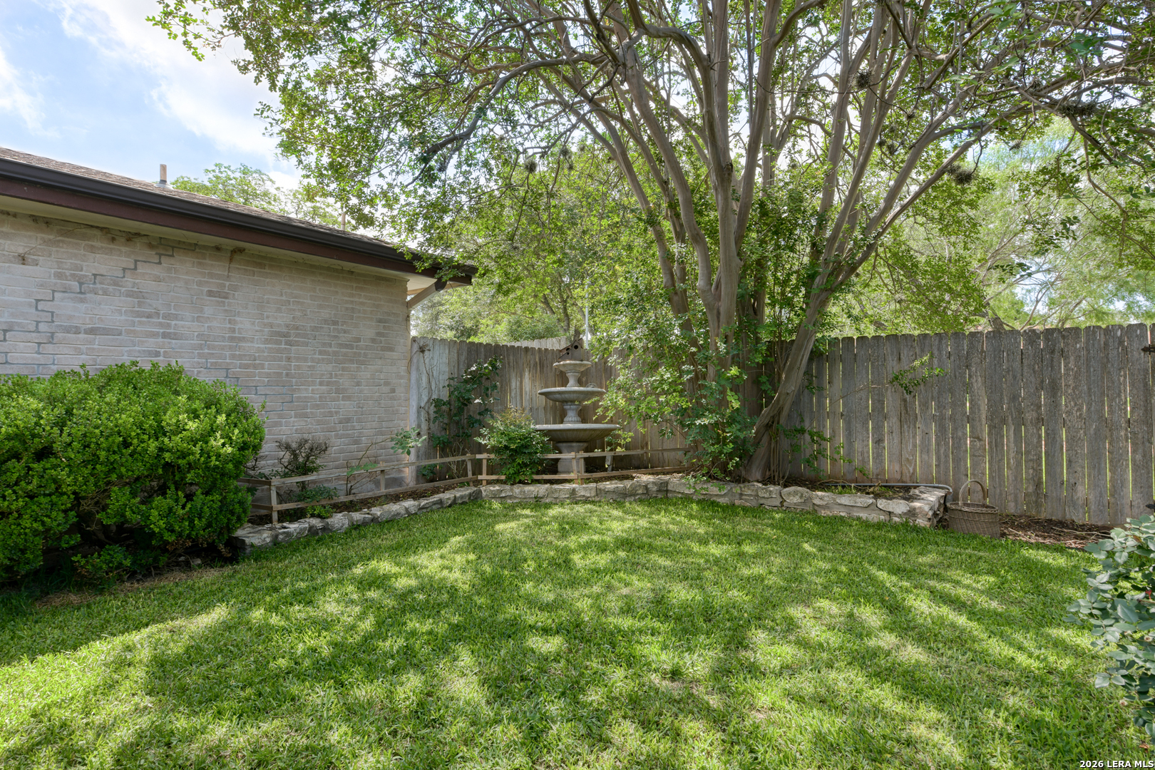 5822 Northgap Windcrest TX 78239