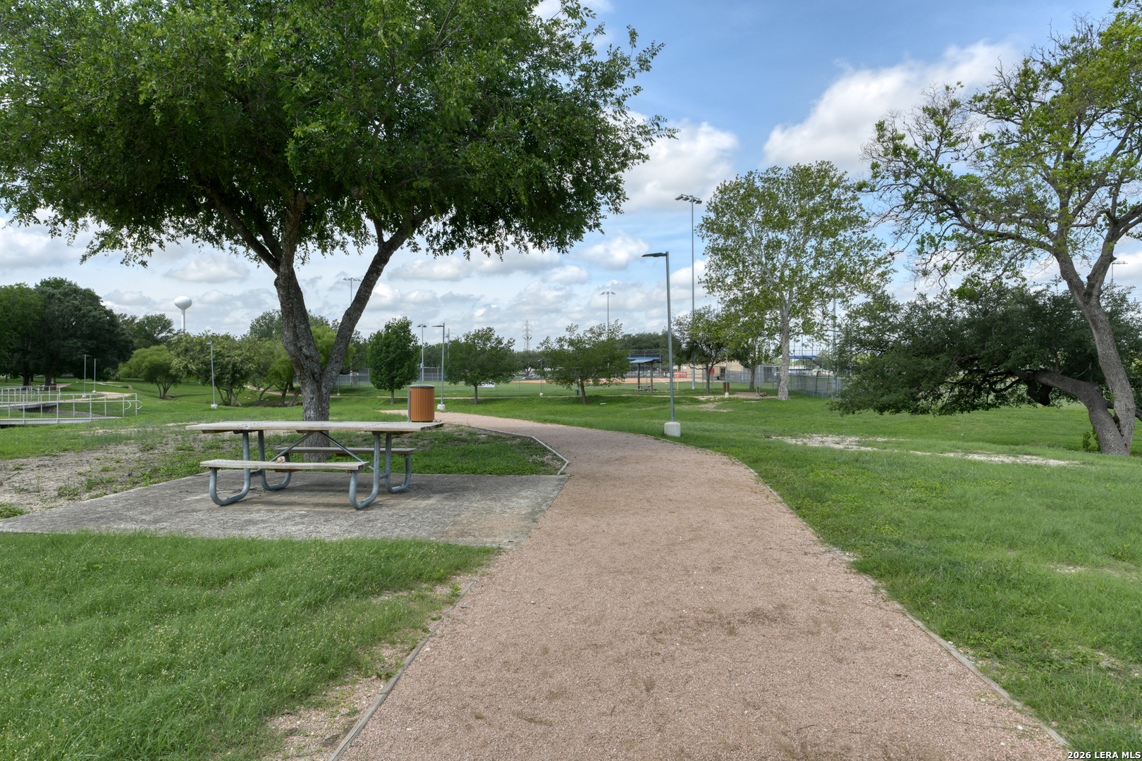 5822 Northgap Windcrest TX 78239