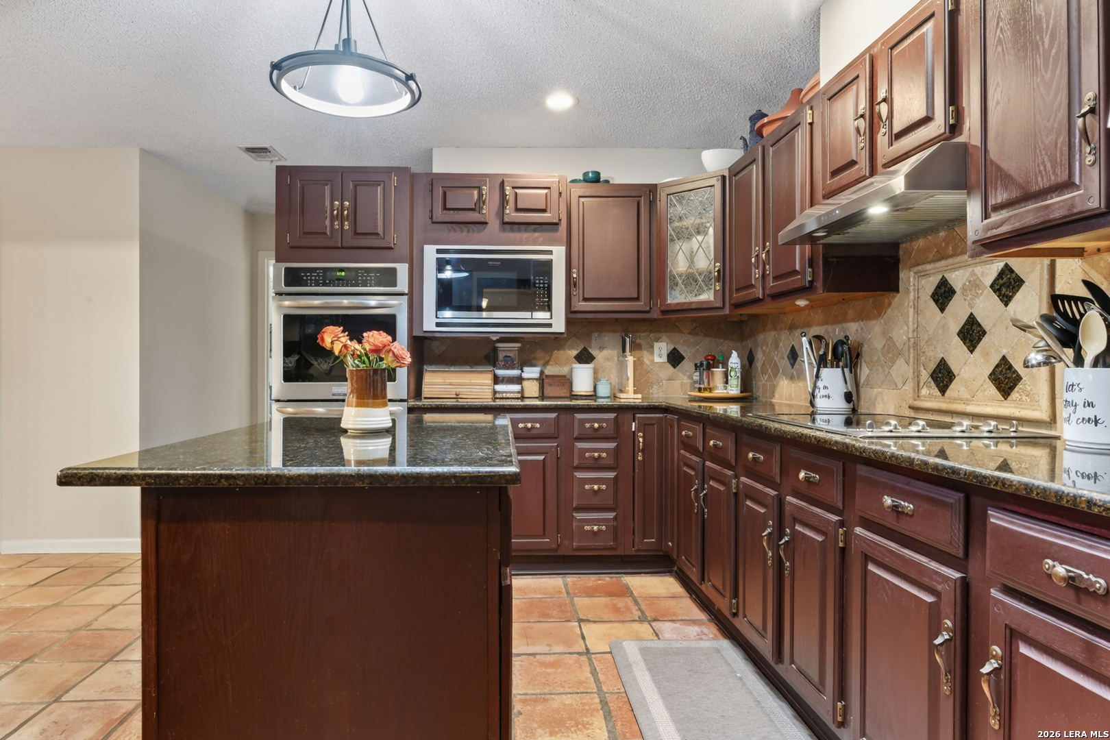5822 Northgap Windcrest TX 78239