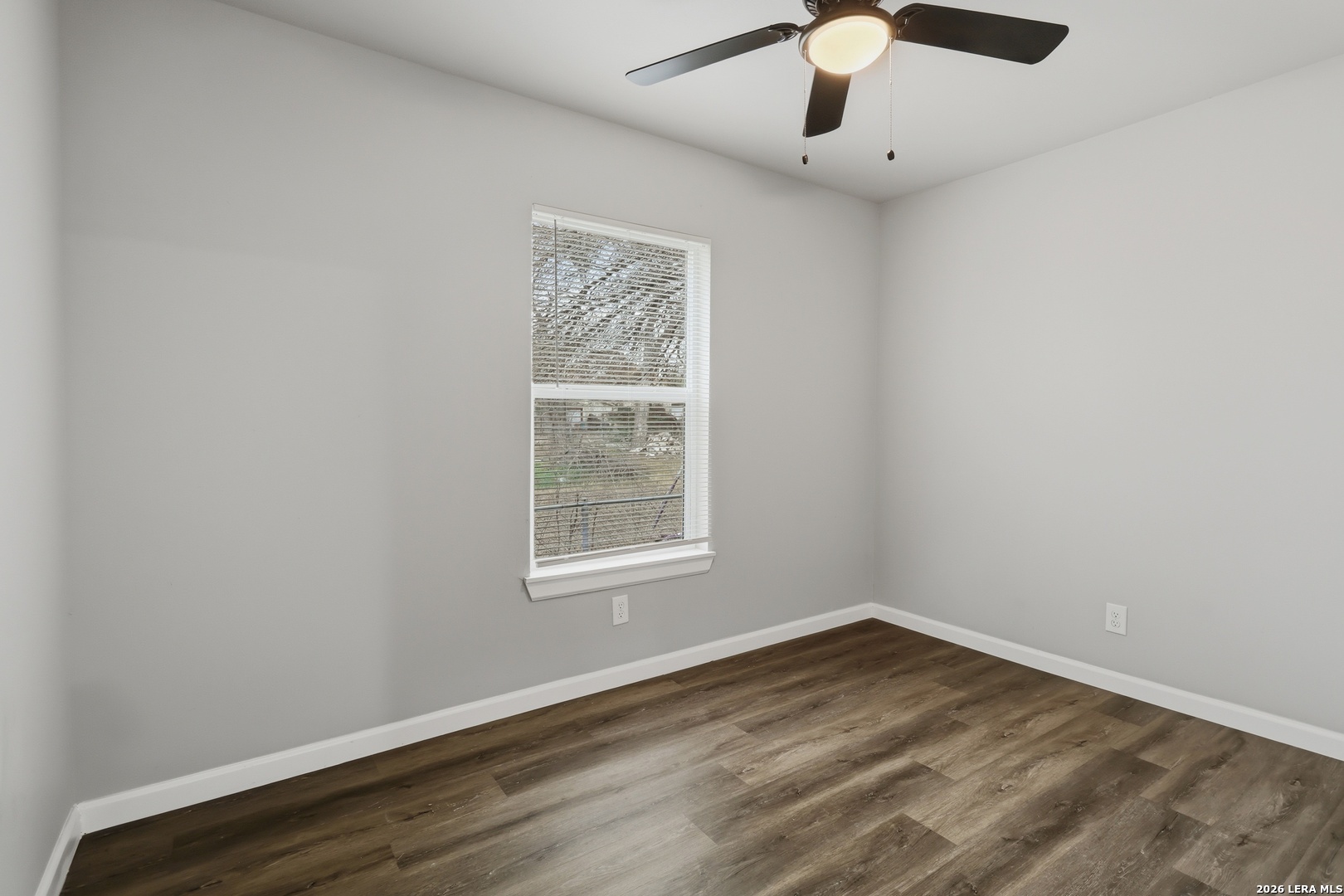 611 N San Ignacio Avenue San Antonio TX 78228