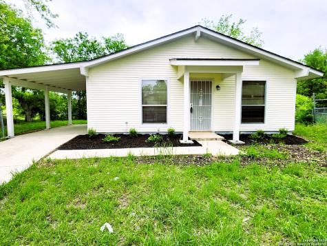 8302 Swift Eagle Drive San Antonio TX 78242