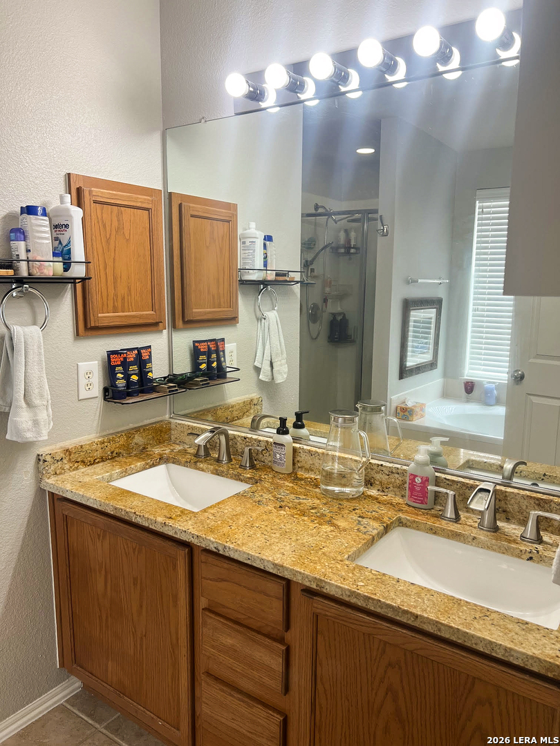 9738 Gypsy Cove Converse TX 78109