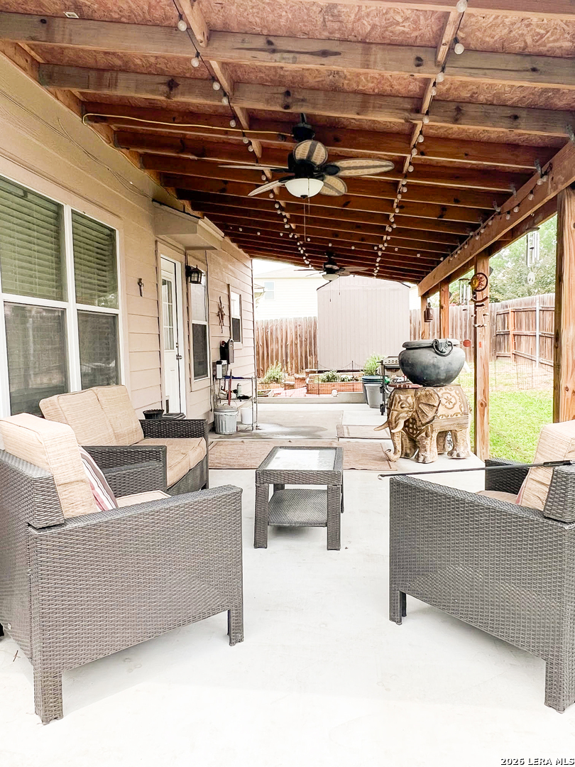 9738 Gypsy Cove Converse TX 78109
