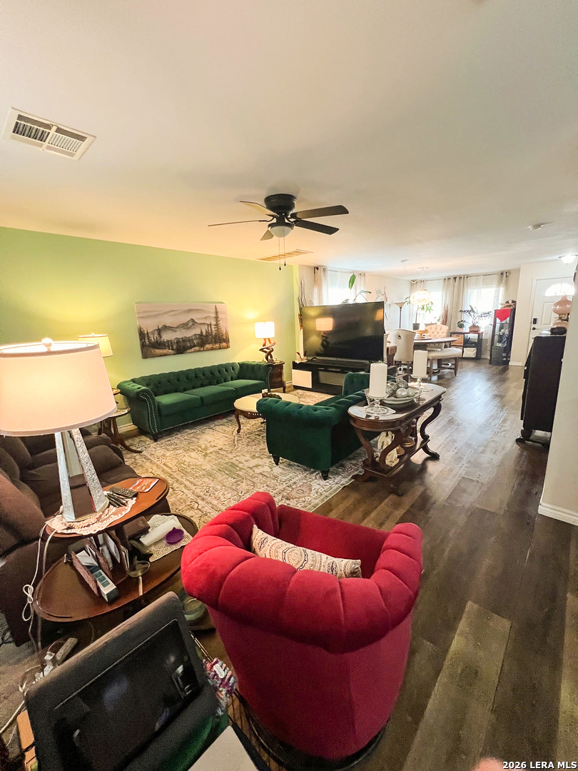 9738 Gypsy Cove Converse TX 78109