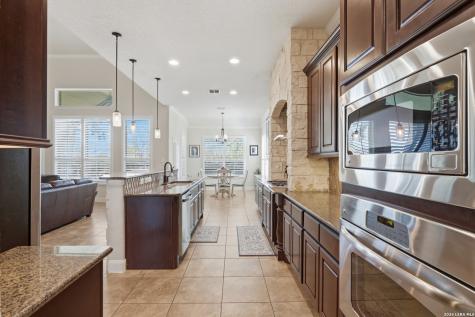 9718 Rosemire San Antonio TX 78254