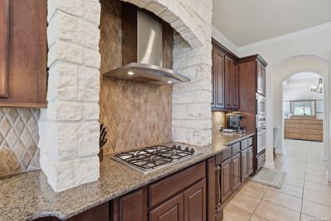 9718 Rosemire San Antonio TX 78254