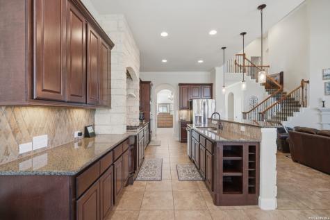 9718 Rosemire San Antonio TX 78254