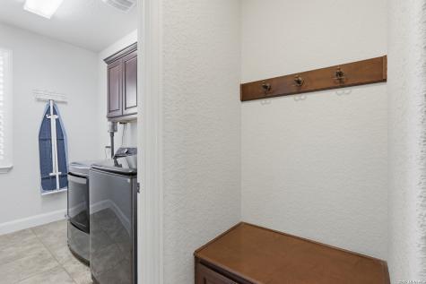 9718 Rosemire San Antonio TX 78254
