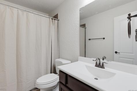9718 Rosemire San Antonio TX 78254