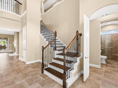 2194 Ranch Loop Drive New Braunfels TX 78132