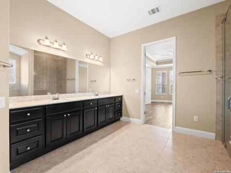 2194 Ranch Loop Drive New Braunfels TX 78132
