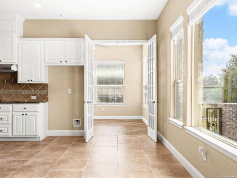 2194 Ranch Loop Drive New Braunfels TX 78132