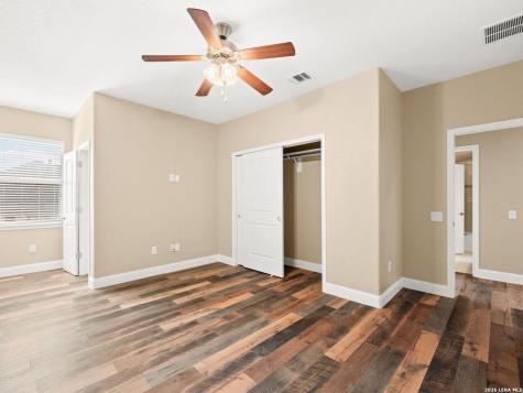 2194 Ranch Loop Drive New Braunfels TX 78132