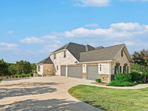2194 Ranch Loop Drive New Braunfels TX 78132