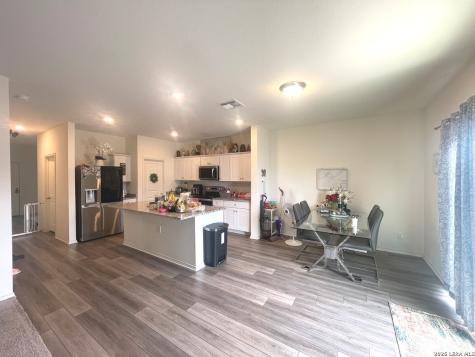 12502 Larissa San Antonio TX 78245