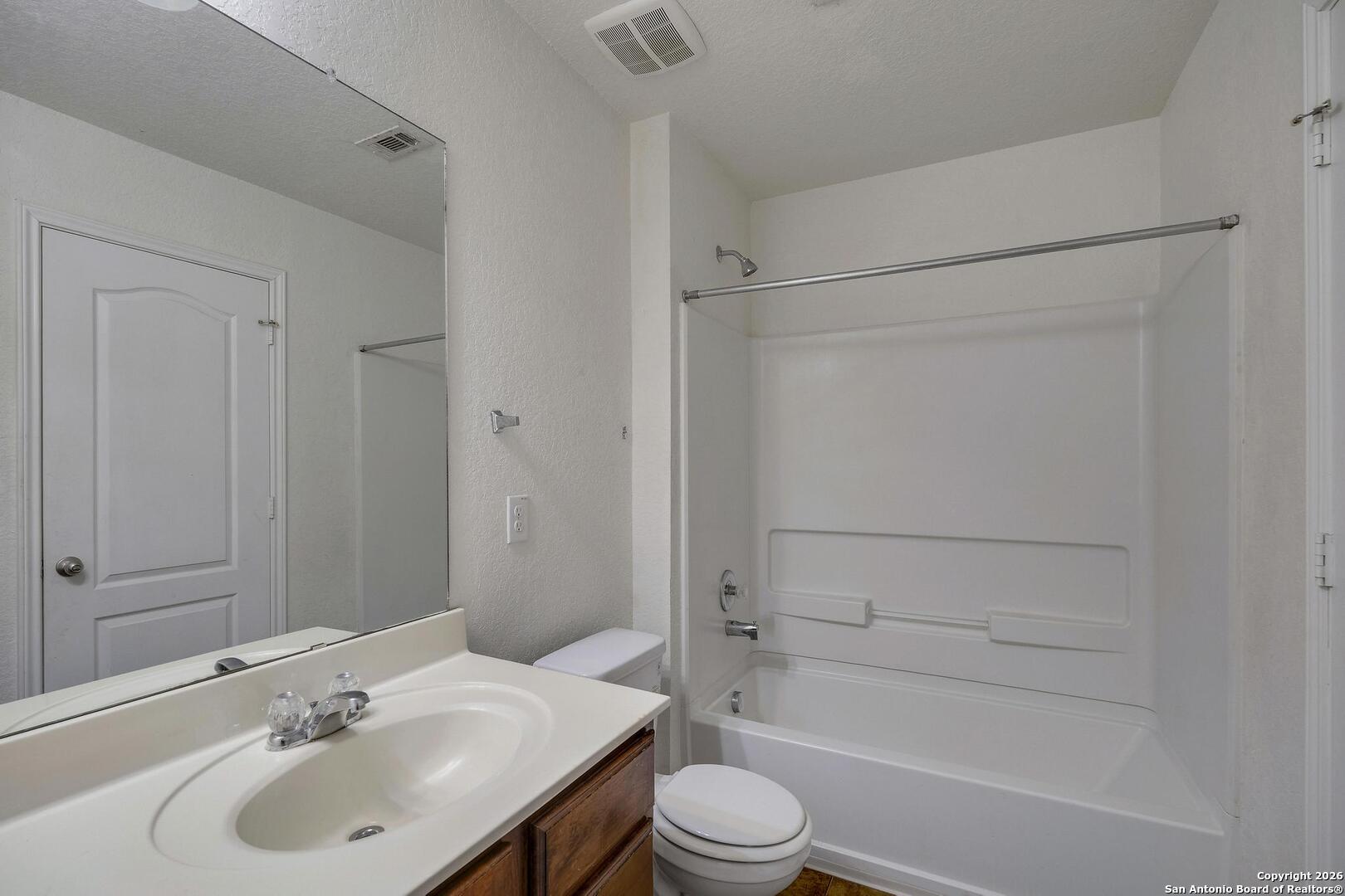 2435 Sundrop Bay San Antonio TX 78224