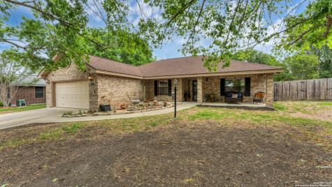 1827 Park Place New Braunfels TX 78130