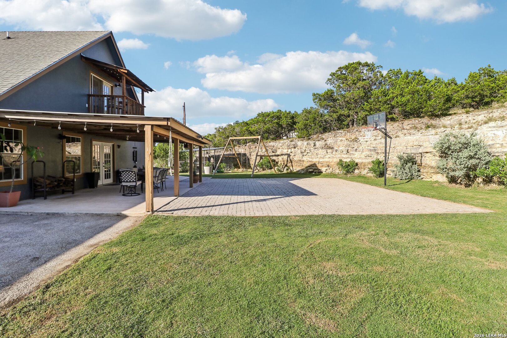 491 Forest Breeze Lakehills TX 78063