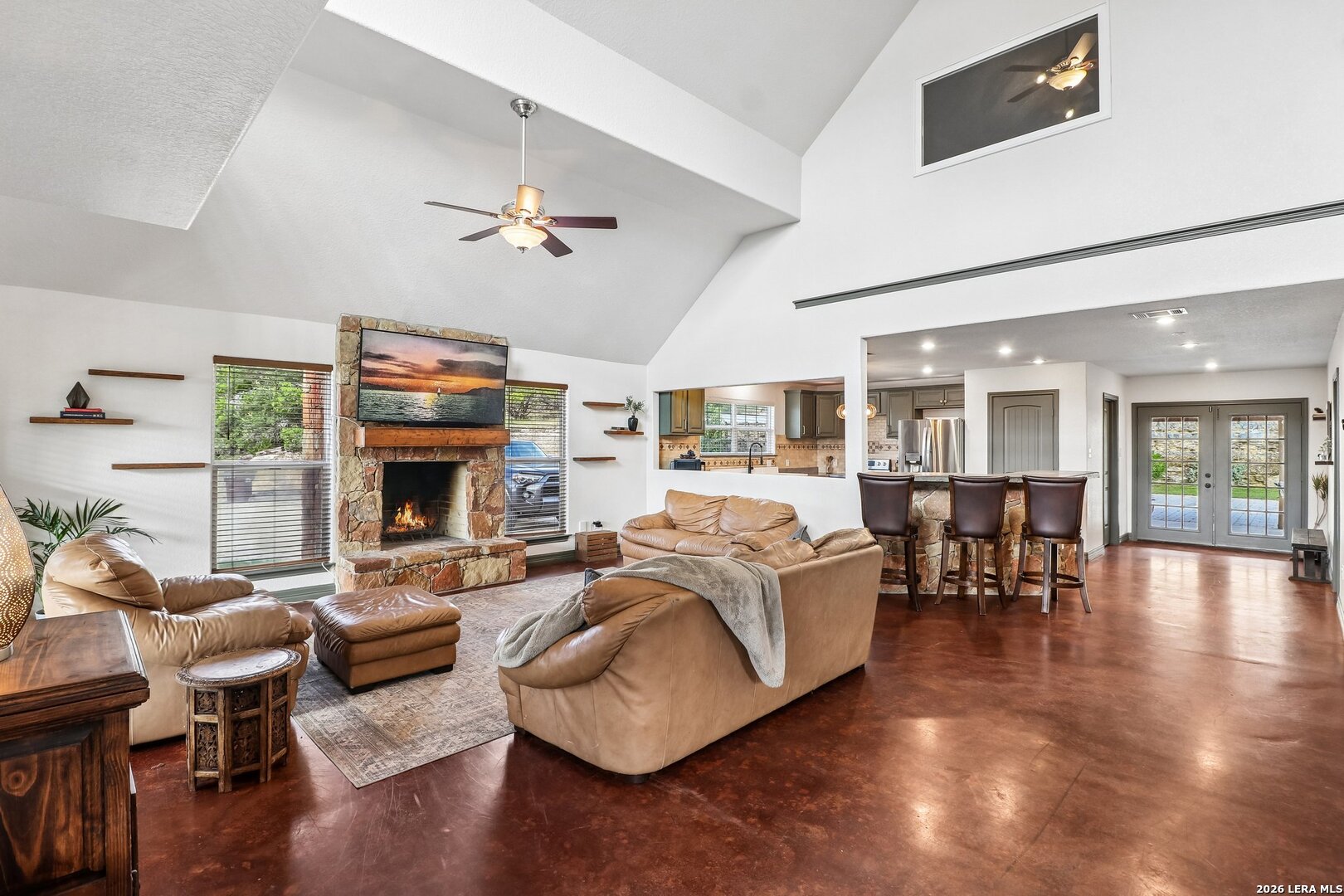491 Forest Breeze Lakehills TX 78063
