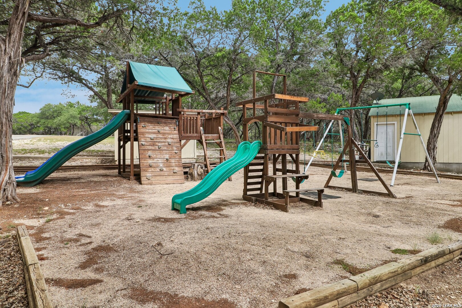 491 Forest Breeze Lakehills TX 78063