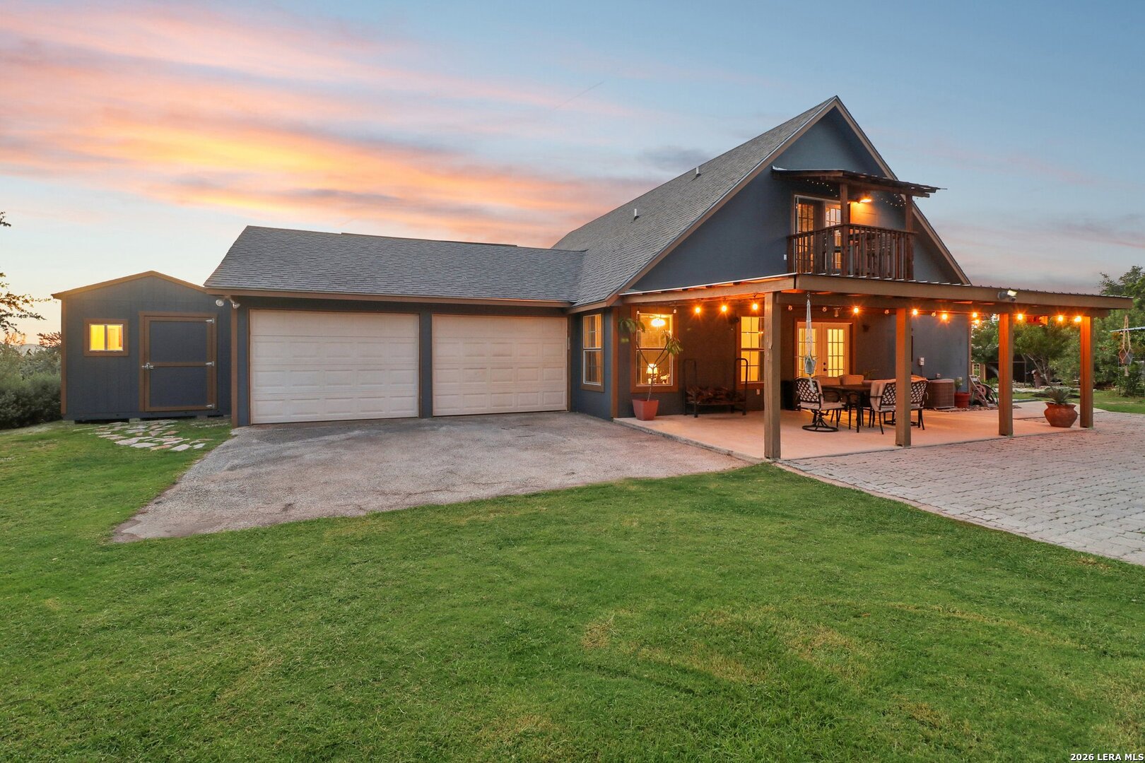 491 Forest Breeze Lakehills TX 78063