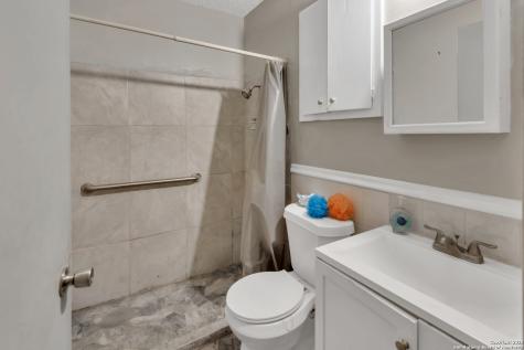 5751 Indian Sky San Antonio TX 78242