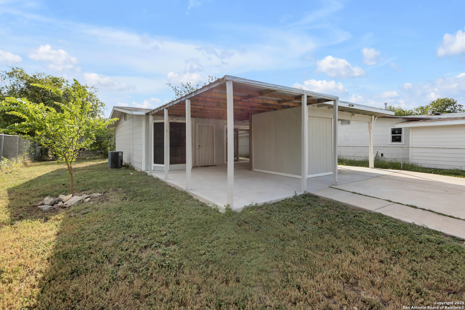 5751 Indian Sky San Antonio TX 78242