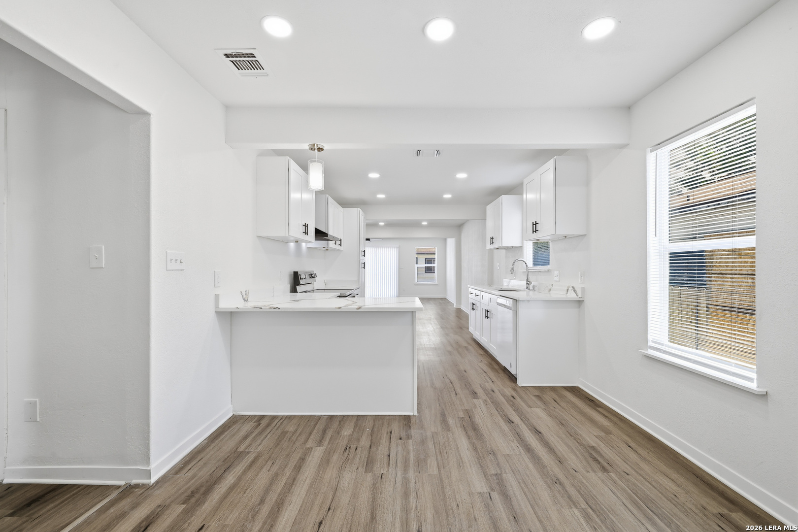 132 Stratford Court San Antonio TX 78223