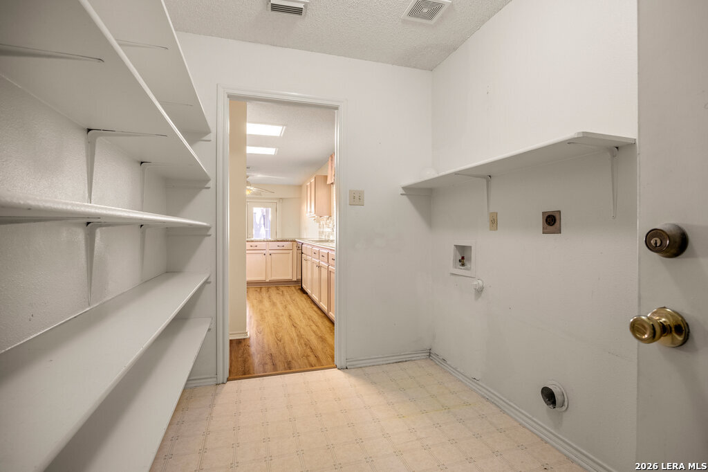 2203 Stanton Oaks San Antonio TX 78259