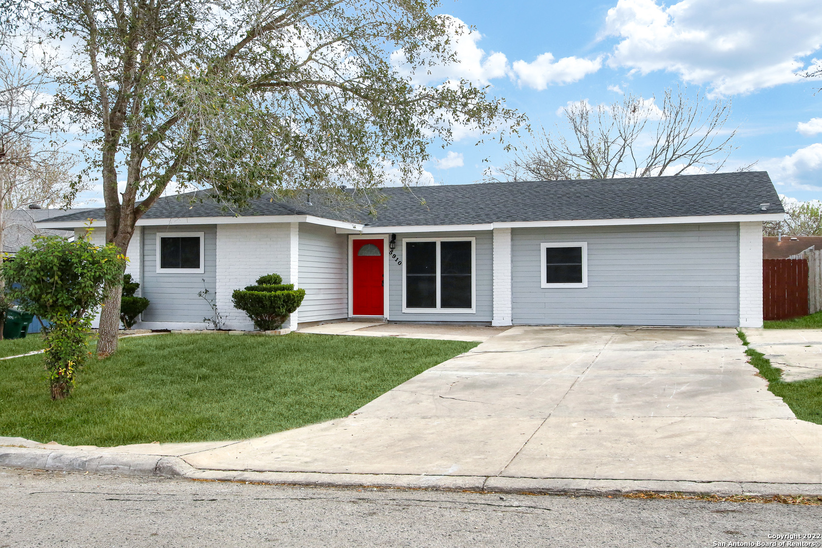 5910 Bowsprit Street San Antonio TX 78242