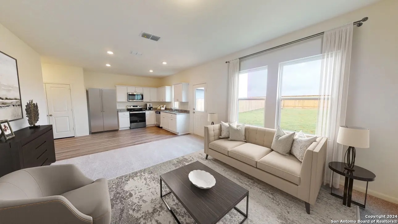 1007 Bulrush Street Converse TX 78109