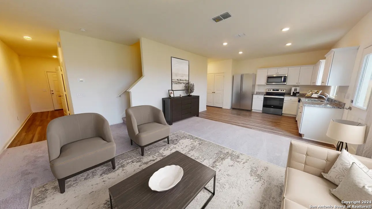 1007 Bulrush Street Converse TX 78109