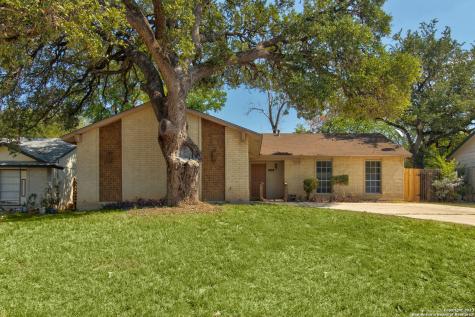7515 Meadow Green Street San Antonio TX 78251
