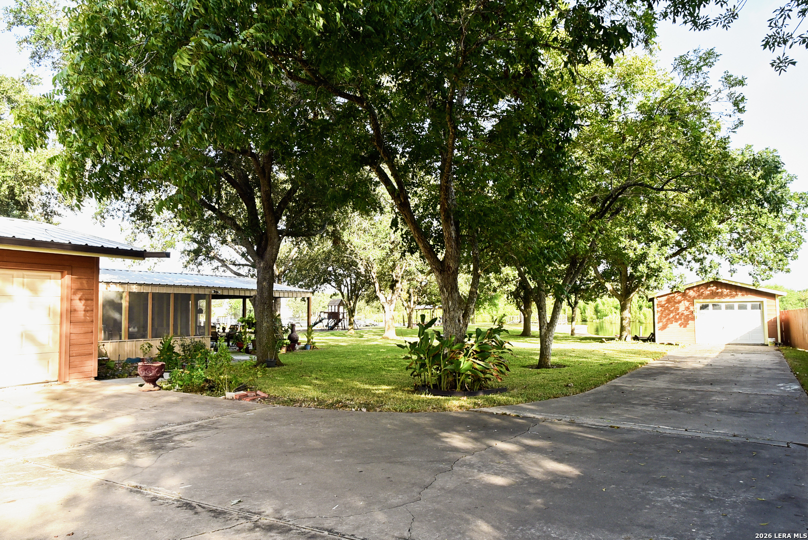 155 Harbor Circle Mathis TX 78368