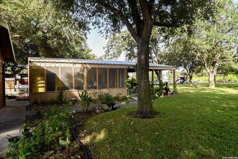 155 Harbor Circle Mathis TX 78368