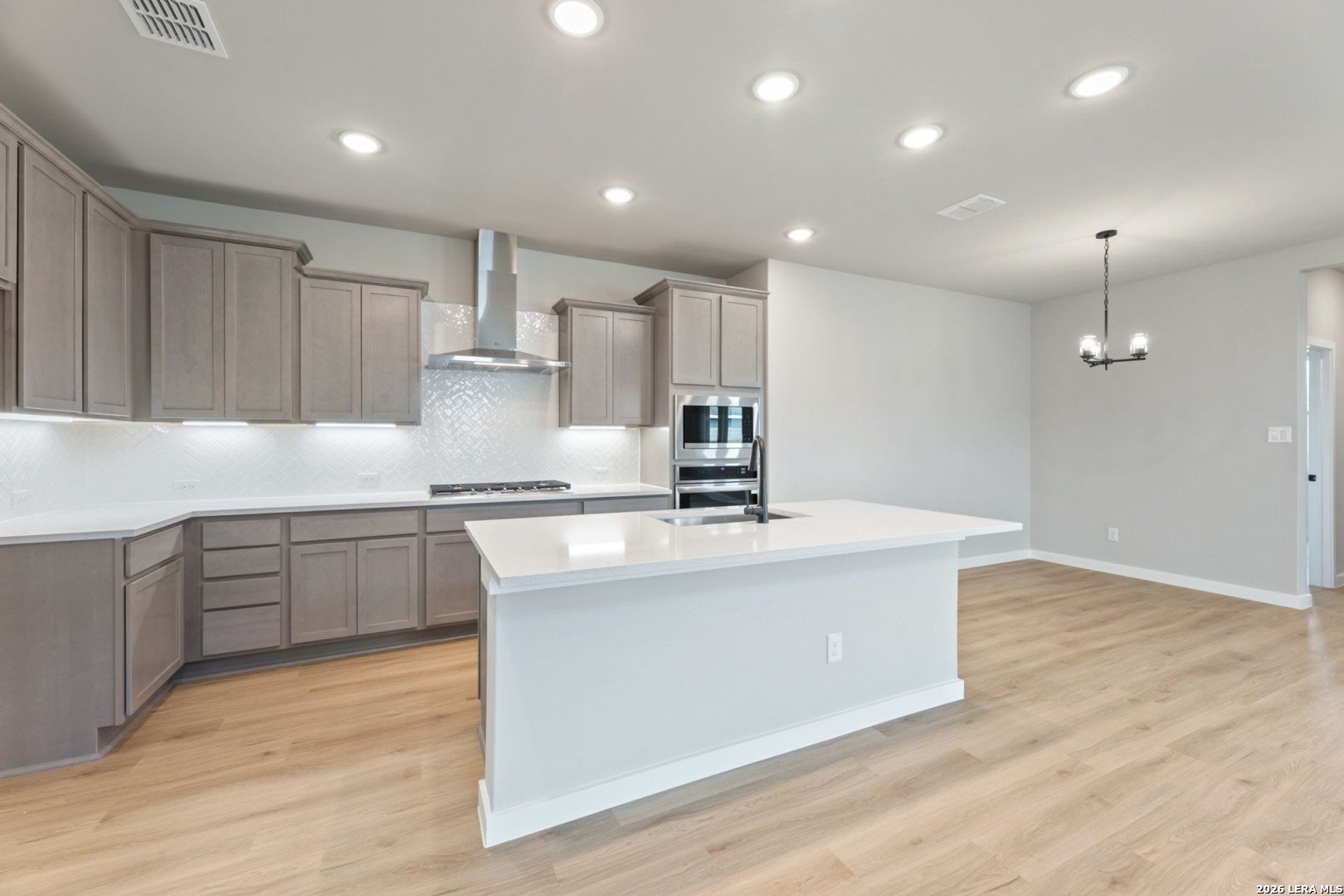 13527 Henri Castro Way San Antonio TX 78253
