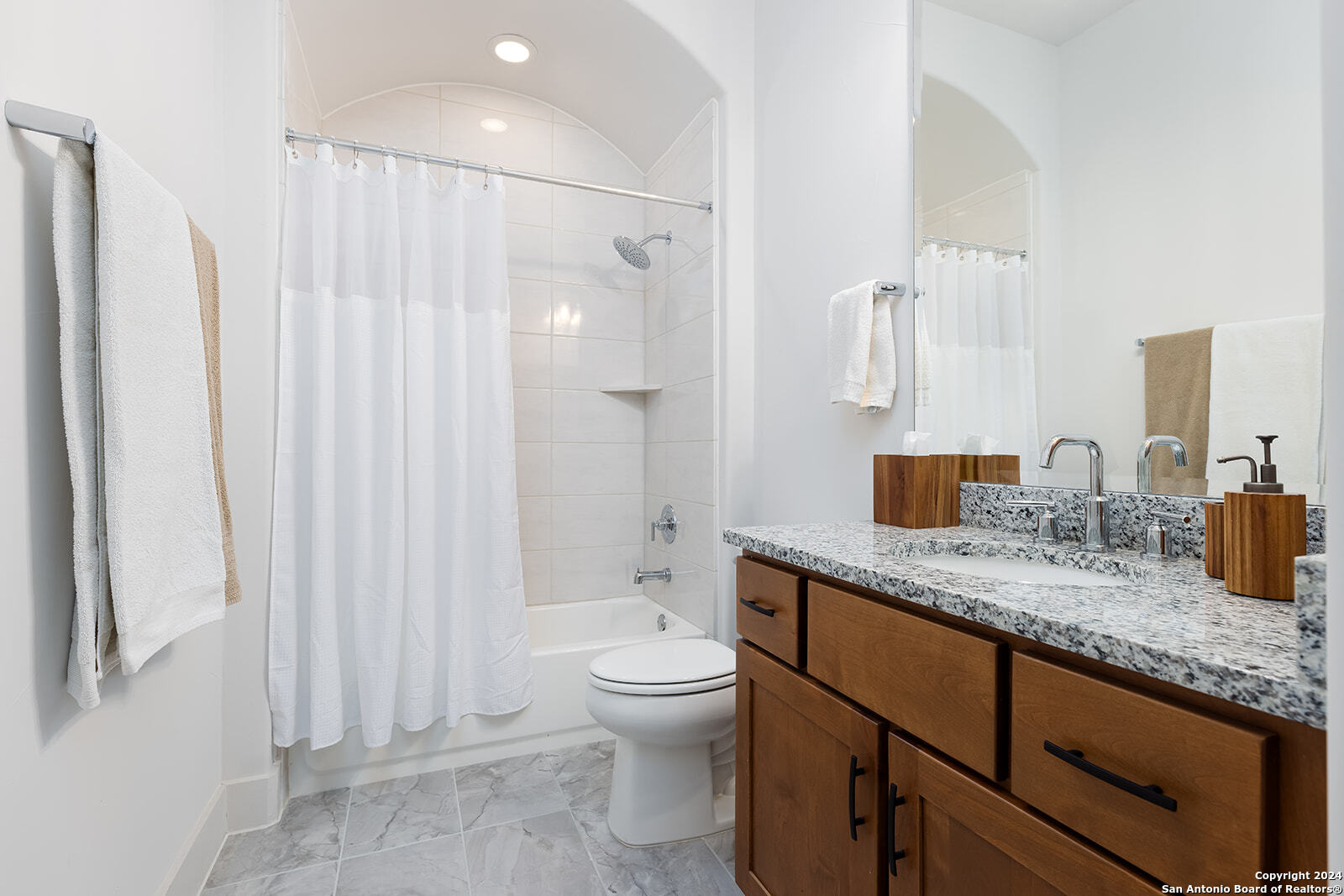 27 Mariposa Parkway E Boerne TX 78006
