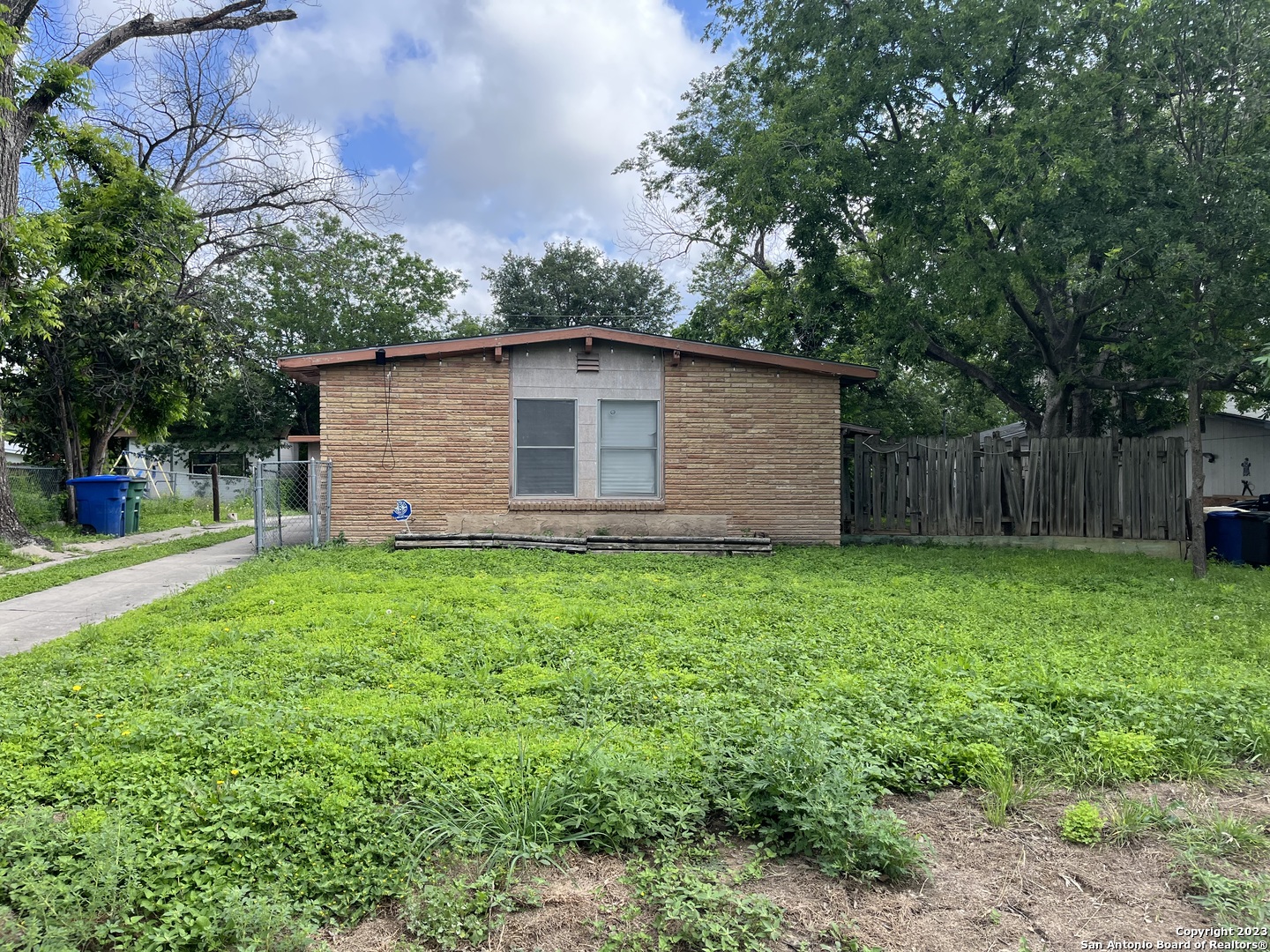 131 Birchwood Drive San Antonio TX 78213