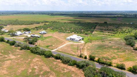 12320 Wheeler Road Atascosa TX 78002