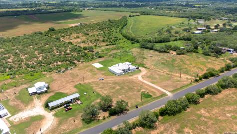 12320 Wheeler Road Atascosa TX 78002