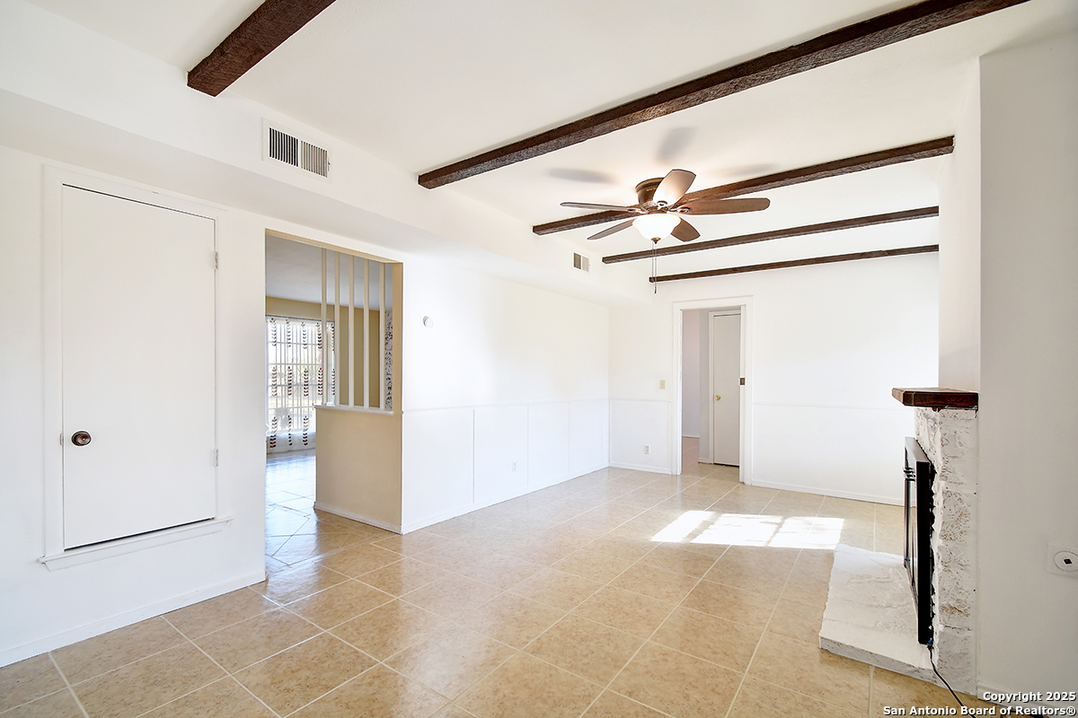 9722 Berryville San Antonio TX 78245