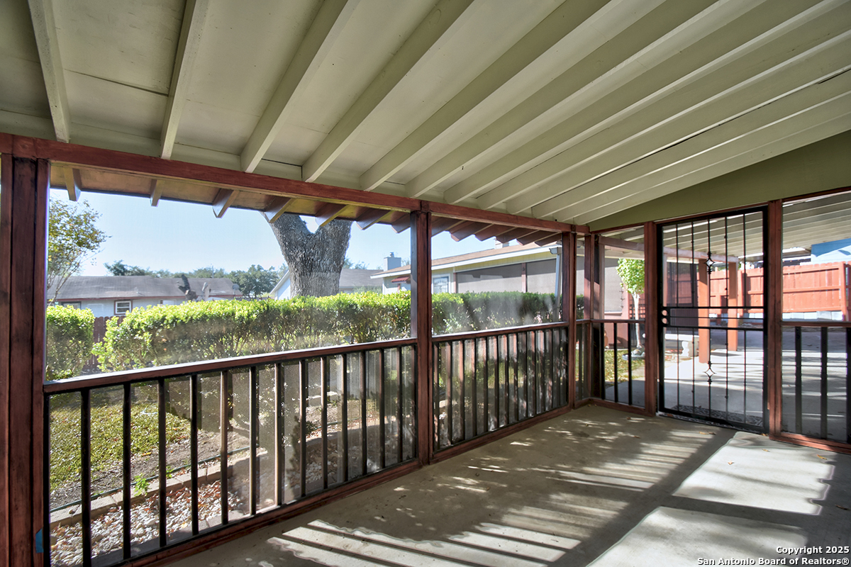 9722 Berryville San Antonio TX 78245