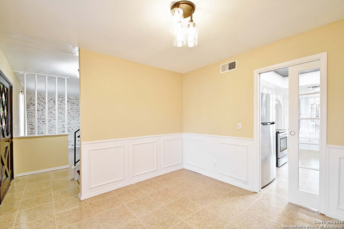 9722 Berryville San Antonio TX 78245