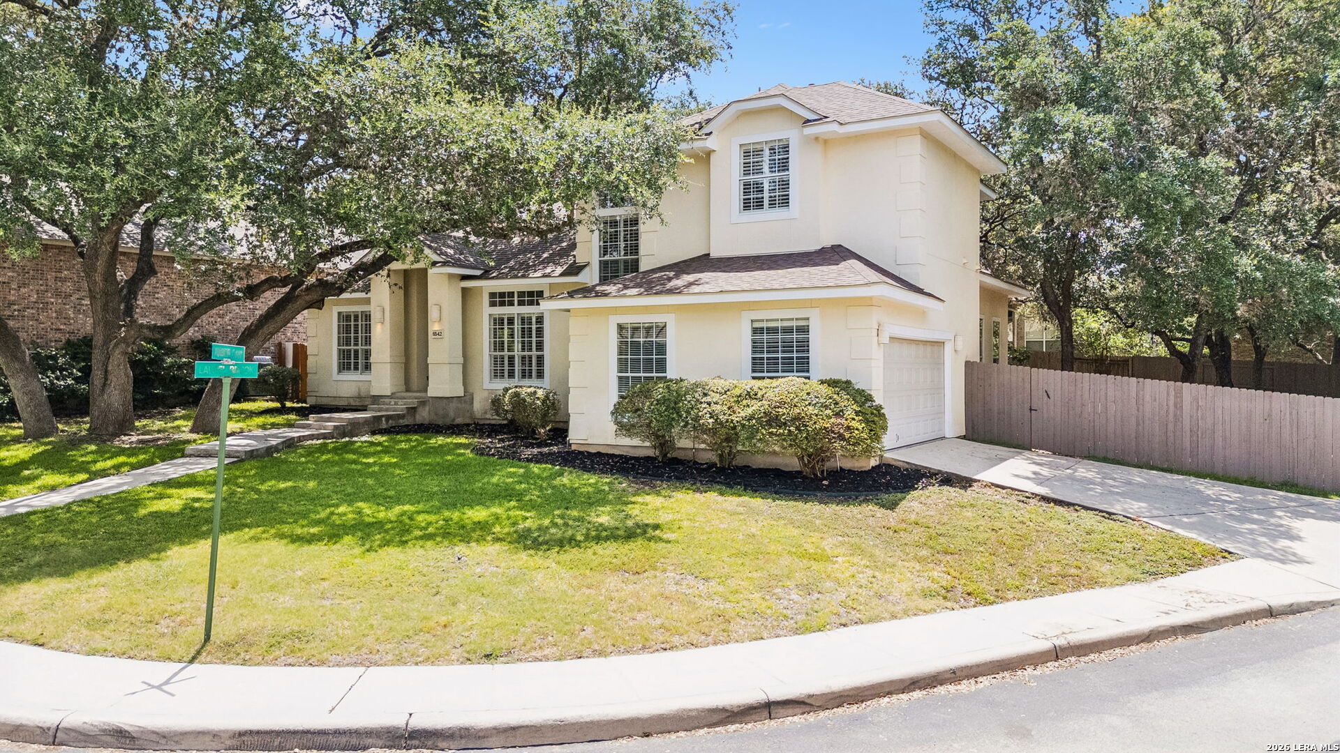 6542 Amber Oak San Antonio TX 78249