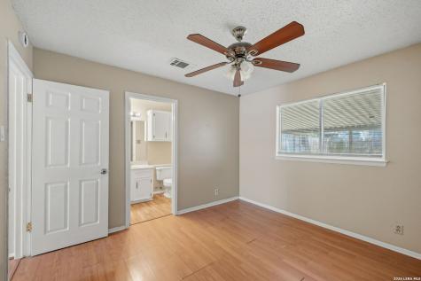3614 Candleridge Drive San Antonio TX 78244