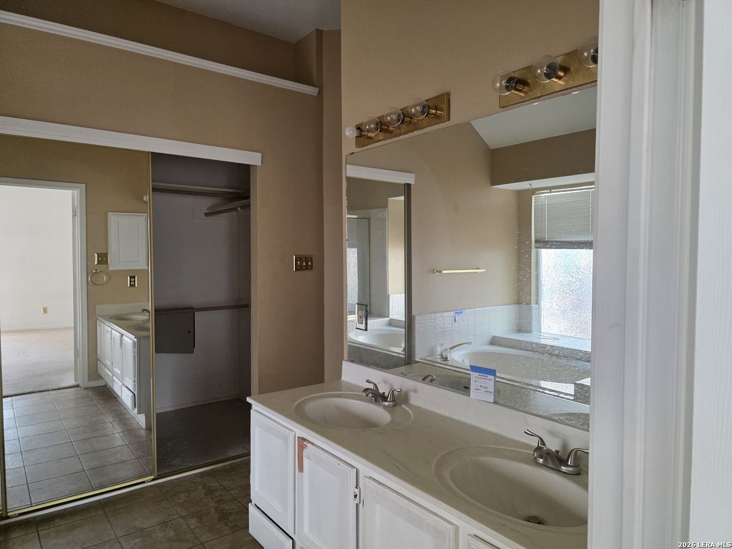 6018 Wilde Glen San Antonio TX 78240